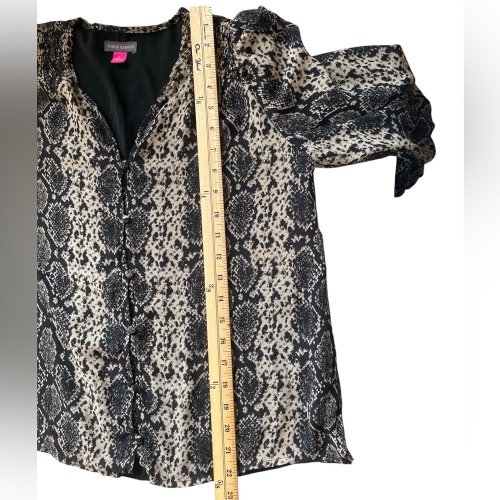 VINCE CAMUTO Black/Beige Snake Print Bishop Sleeve 3/4 Sleeve Blouse Top - Small - Picture 15 of 16